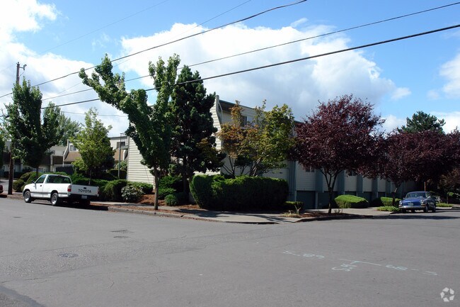 Primary Photo - Barrington Terrace