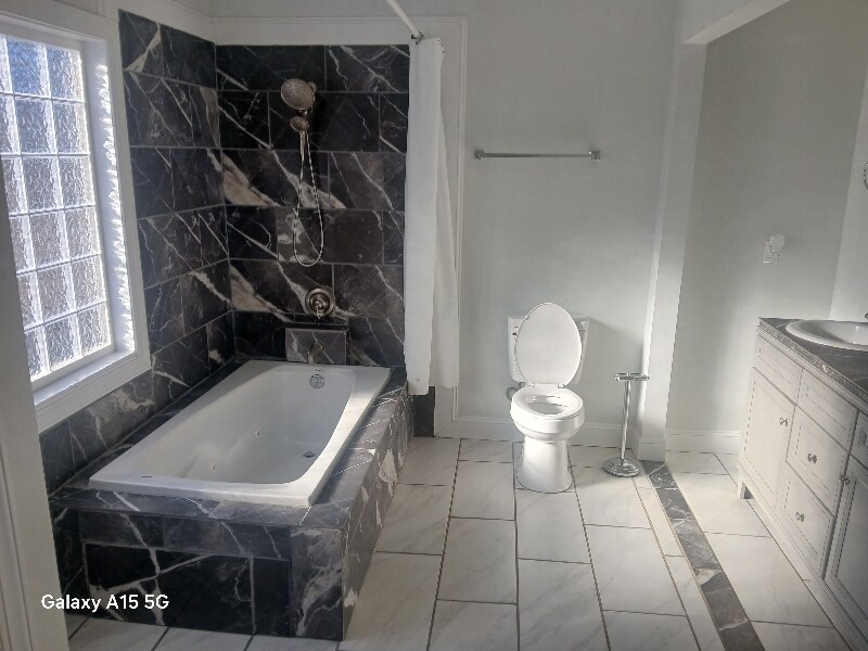 Building Photo - 230 Northwest Ave