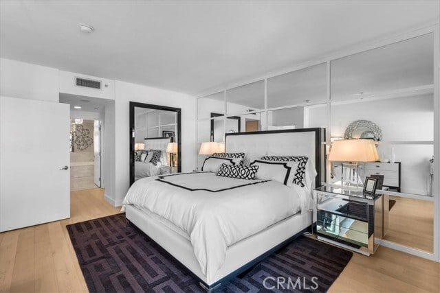 Building Photo - 13600 Marina Pointe Dr