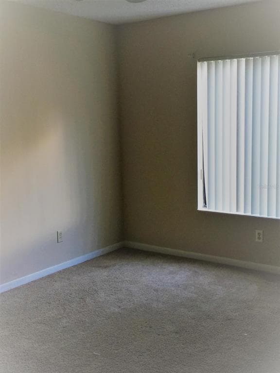 Building Photo - 1627 S Pine Ridge Cir