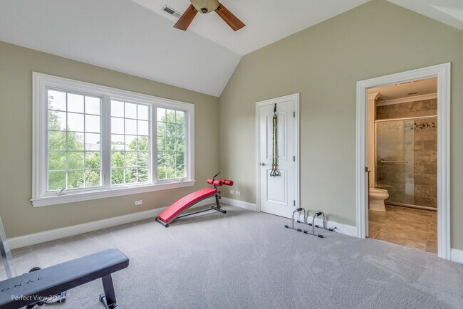 Building Photo - 1235 MacAlpin Dr