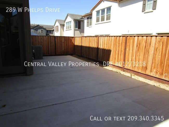 Building Photo - 289 W Phelps Dr
