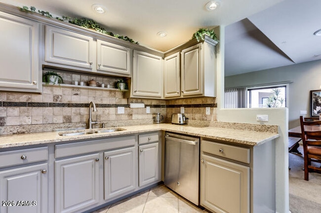 Building Photo - 9455 E Raintree Dr