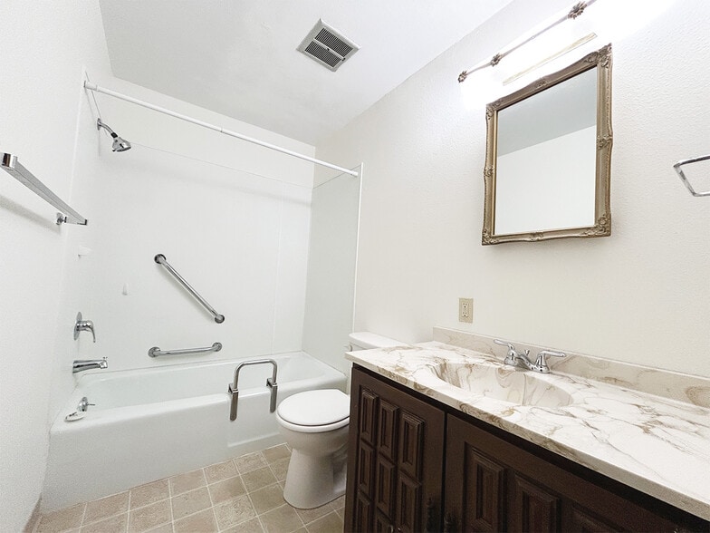 Building Photo - Integrity Apartments