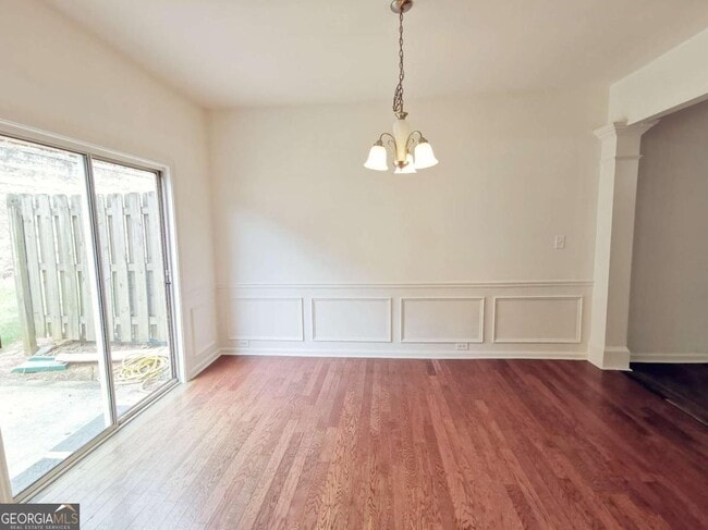 Building Photo - 2073 Executive Dr