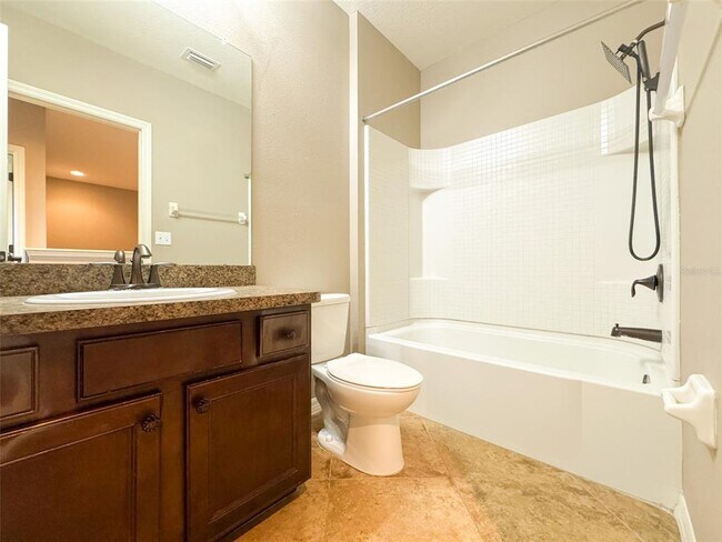 Building Photo - 27015 Juniper Bay Dr