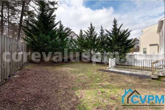 Building Photo - 1337 Jamestown Dr