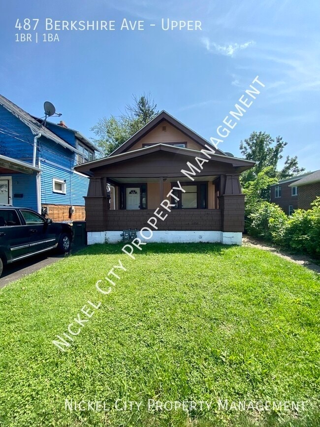 Building Photo - 487 Berkshire Ave