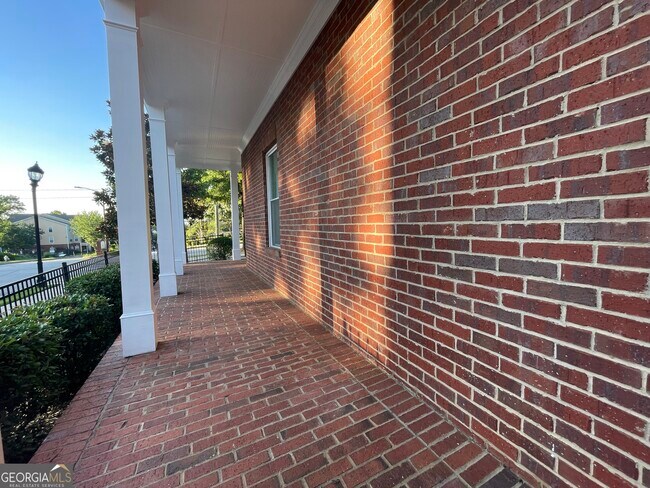 Building Photo - 793 Liberty Commons Dr NW