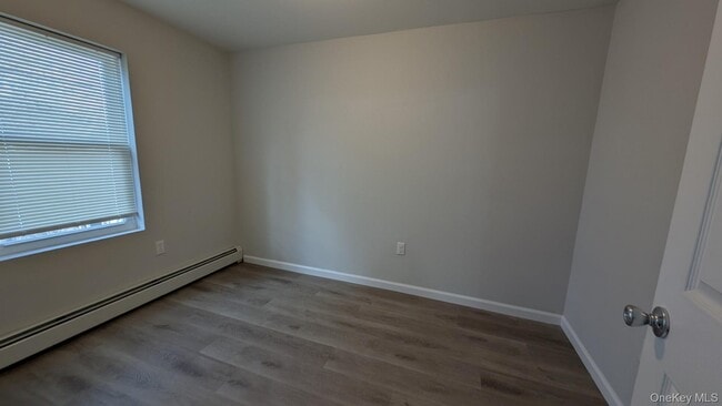 Building Photo - 9 Park Ave