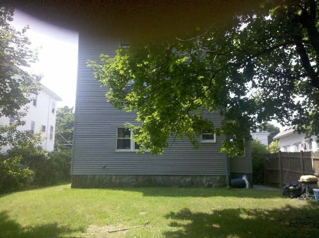 Building Photo - 20 Kosta St
