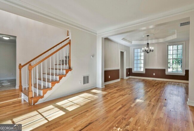 Building Photo - 1202 Loxley Cir