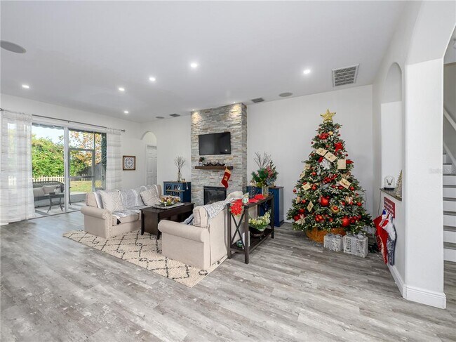 Building Photo - 4015 Duke Firth St