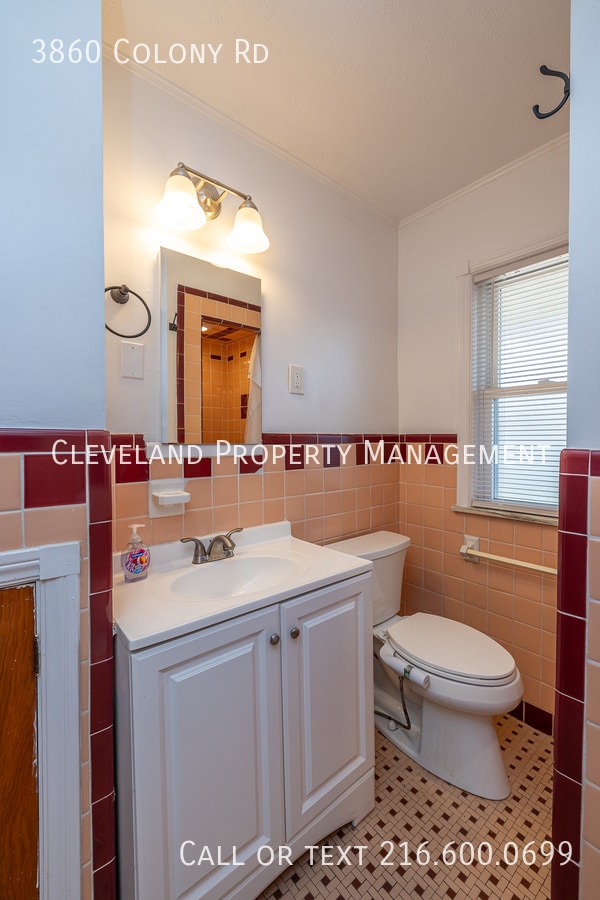 Building Photo - 3860 Colony Rd