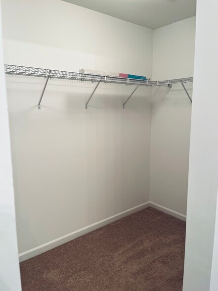 Building Photo - 1528 Logan Patrick Ct