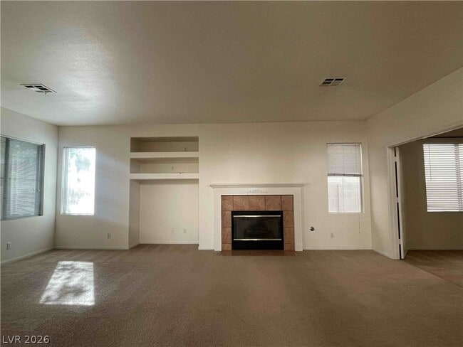 Building Photo - 861 Cavaison Ave