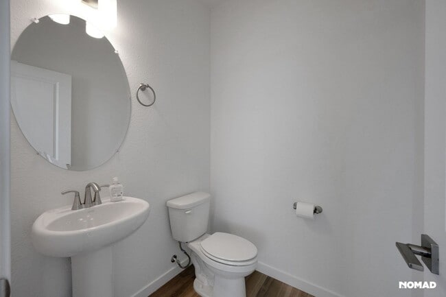 Building Photo - Spacious 3BR Townhome in Broomfield