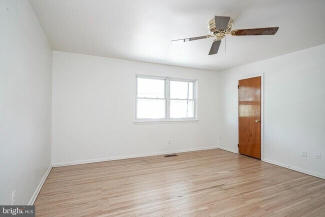 Building Photo - 500 St Michael Dr