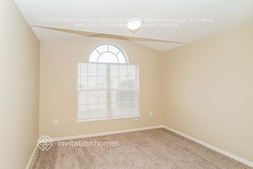 Building Photo - 7378 Overland Park Blvd