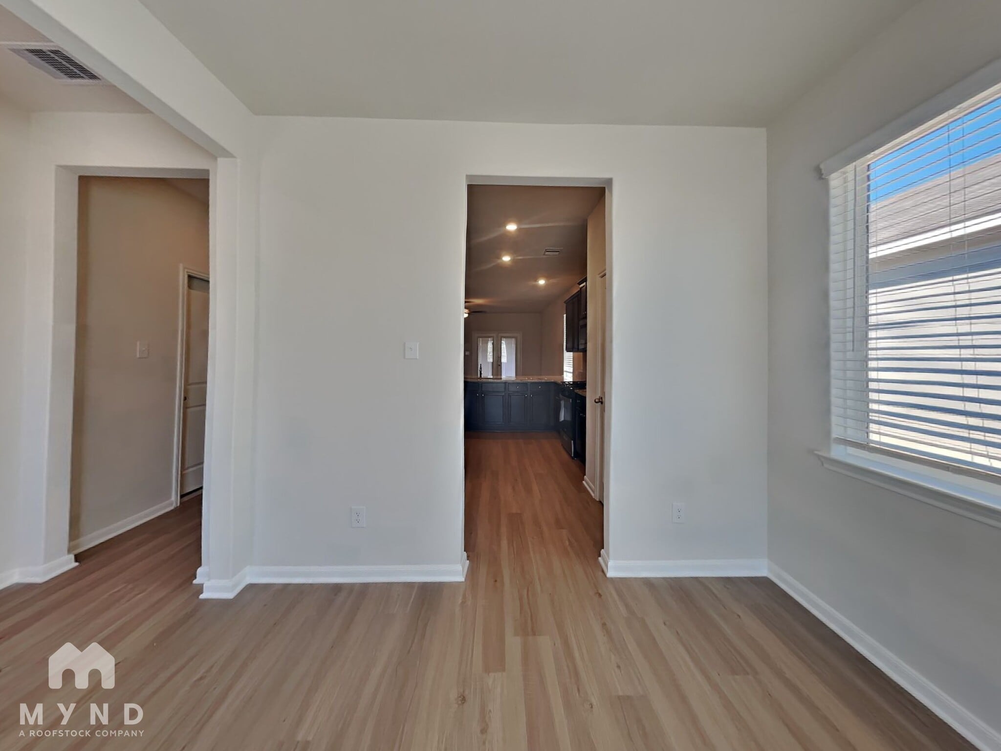 Building Photo - 15607 Plum Brk Dr