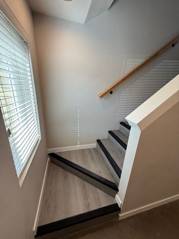 Building Photo - 2915 Waverly Dr SE