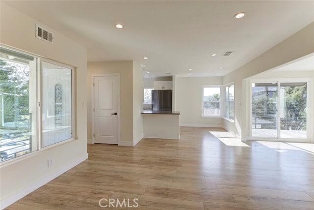 Building Photo - 1881 Verdugo Loma Dr