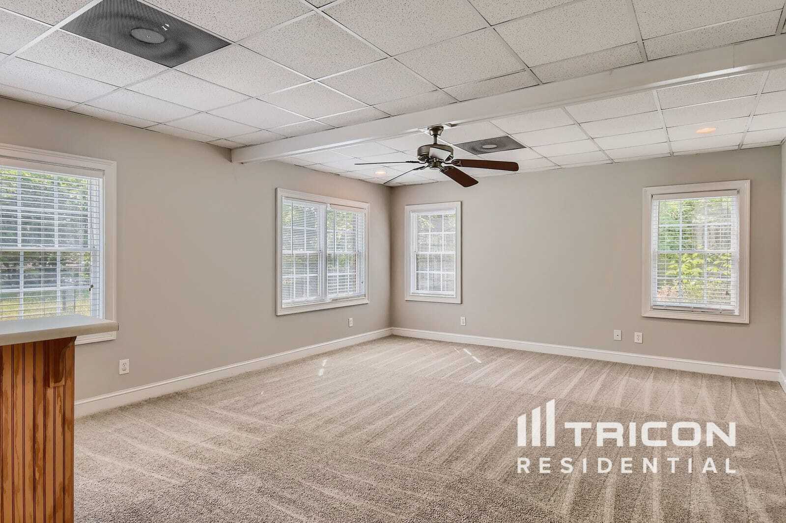 Building Photo - 609 Kristen Ct