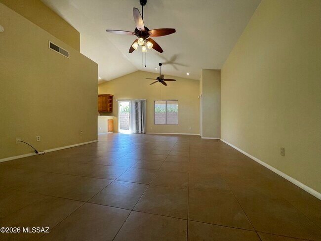 Building Photo - 3741 W Spinnaker Ln