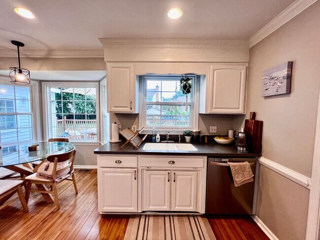 Building Photo - Charming Home in Quiet Salem Woods Cul-de-Sac