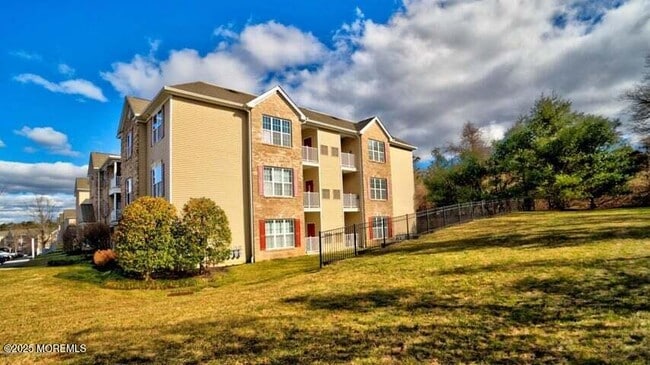 Building Photo - 317 Sophee Ln