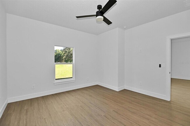 Building Photo - 13527 SW 100th Ln