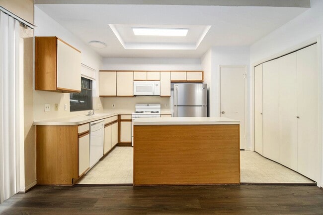 Building Photo - 2930 Williams Grant