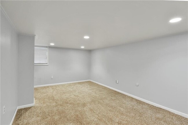 Building Photo - 2301 Echo Hills Cir NE