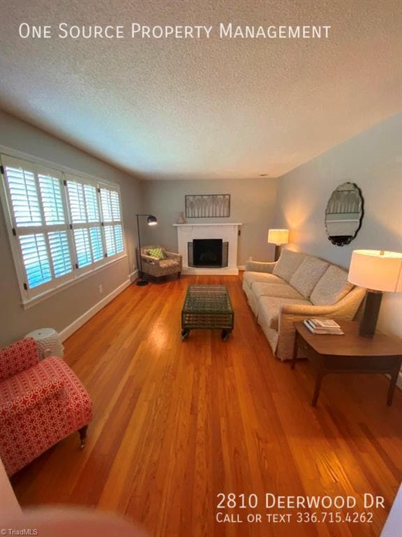 Building Photo - 2810 Deerwood Dr