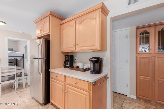 Building Photo - 7754 E Catalina Dr