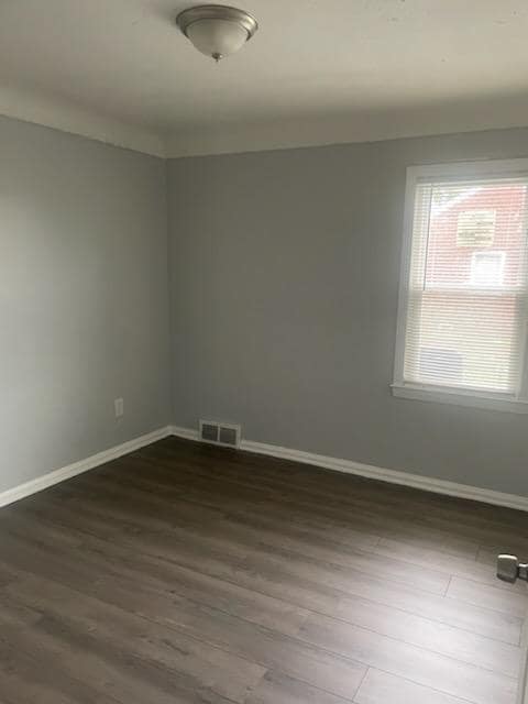 Building Photo - 8200 Suzanne Ave