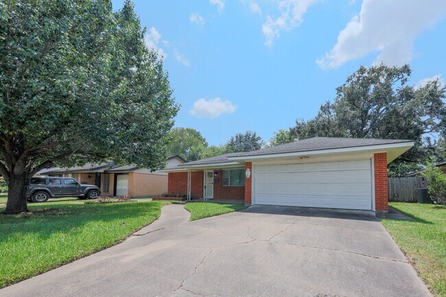 Primary Photo - 4745 Warm Springs Rd