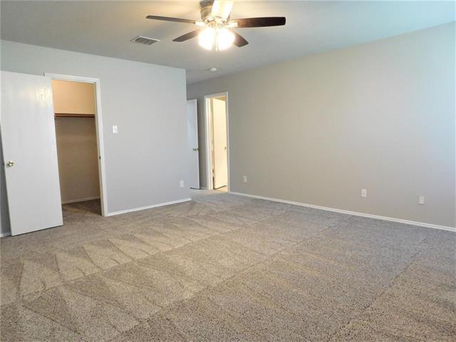 Building Photo - 3516 Willow Creek Trail