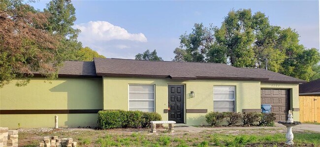 Building Photo - 4284 Everett Ave