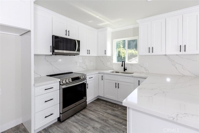 Building Photo - 15849 Marlin Pl