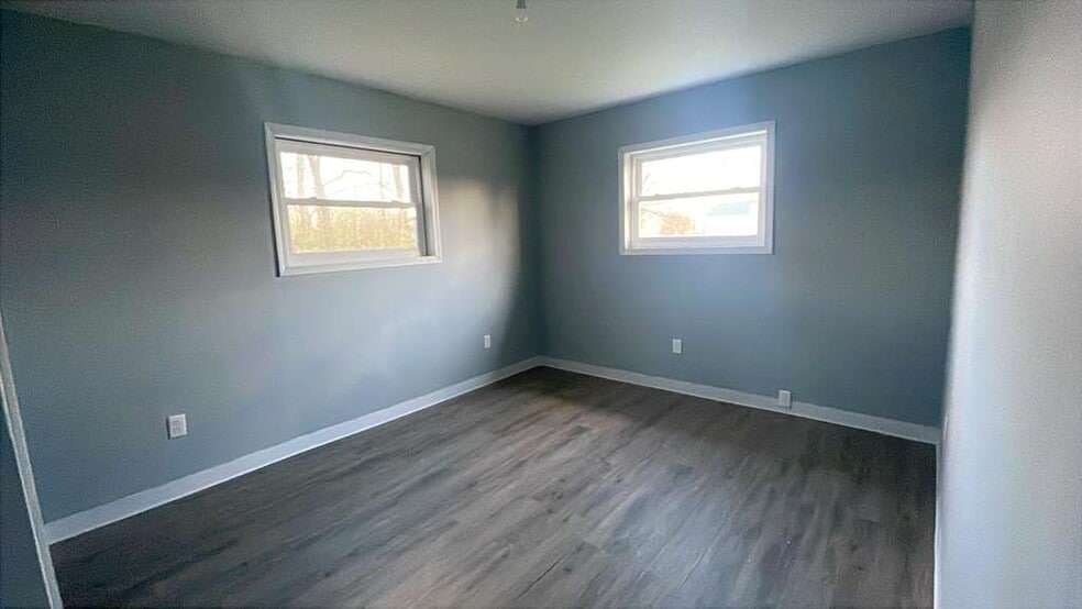 Building Photo - 1107 N State St