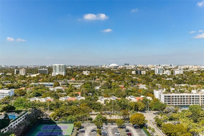 Building Photo - 2451 Brickell Ave