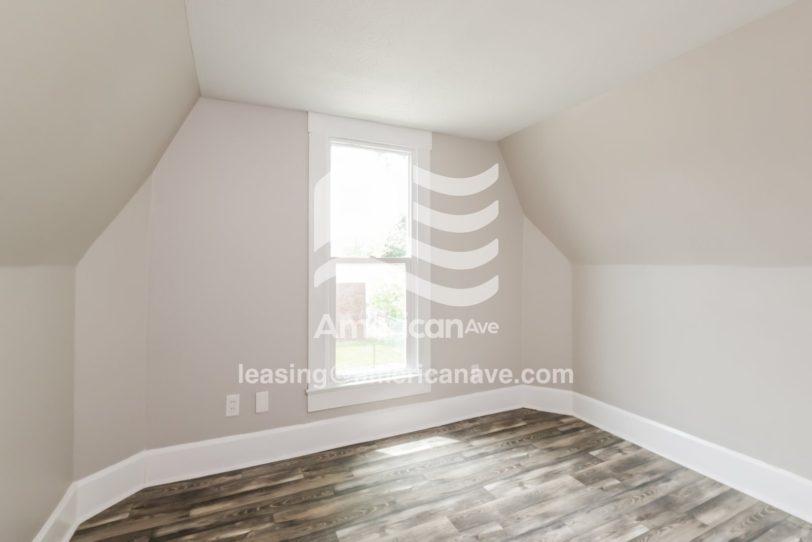 Building Photo - 2102 Shelby St