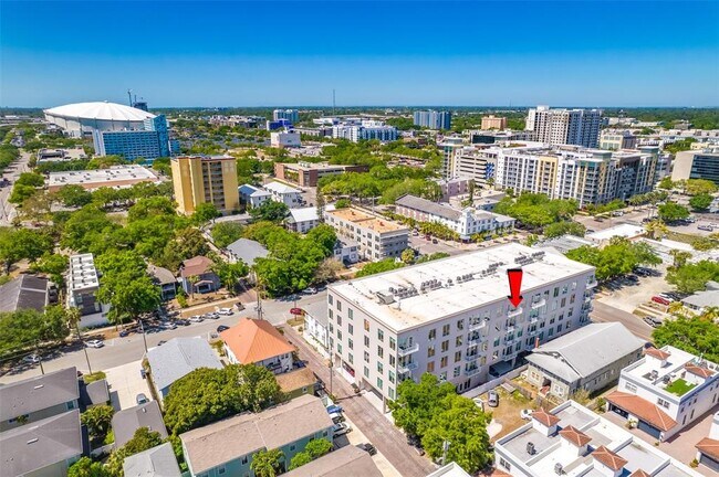 Building Photo - 644 3rd Ave S