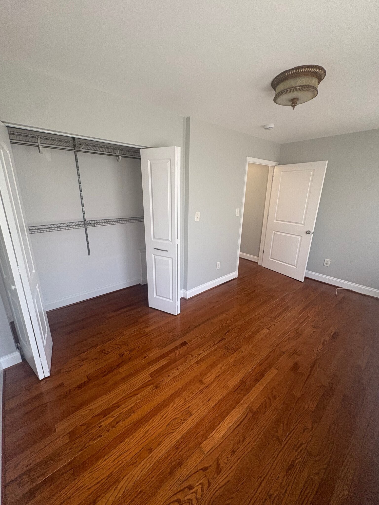 Building Photo - 2812 Oswego Ave