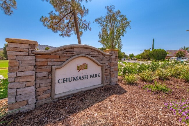 Building Photo - 28763 Conejo View Dr