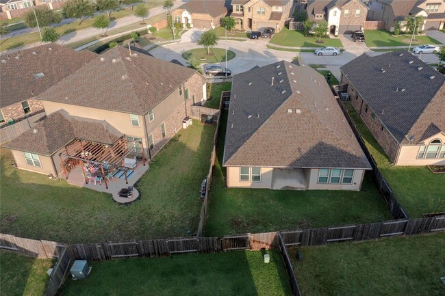 Building Photo - 5410 Wildbrush Dr