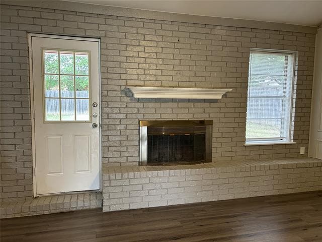 Building Photo - 6621 N Park Dr