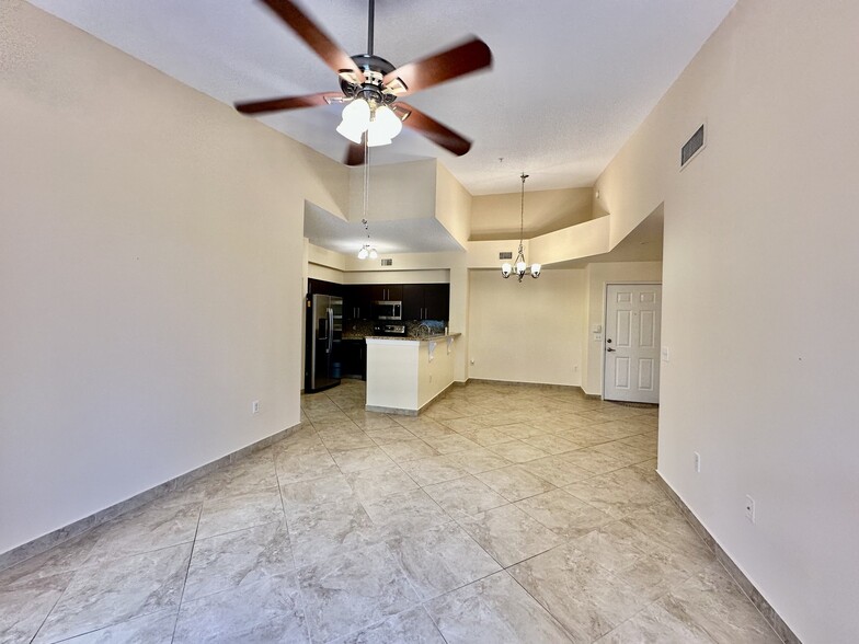 Building Photo - 1230 Reserve Way