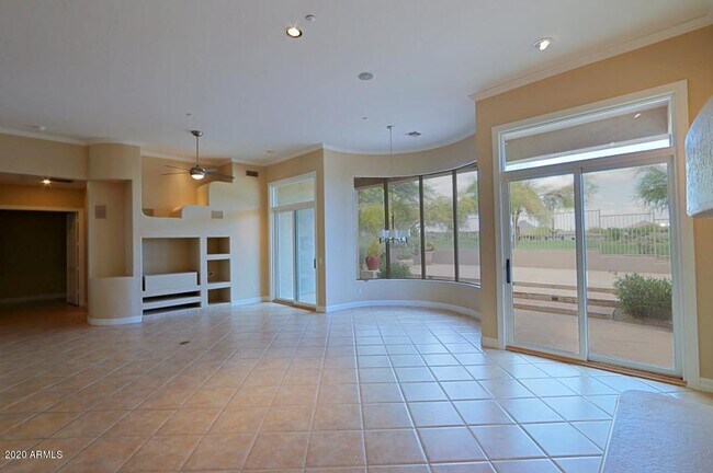 Building Photo - 9311 E Cavalry Dr